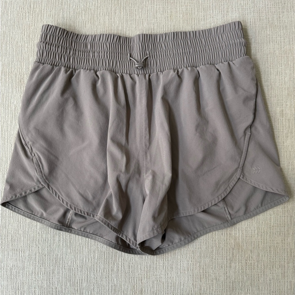 NWOT All In Motion 3” Run Shorts